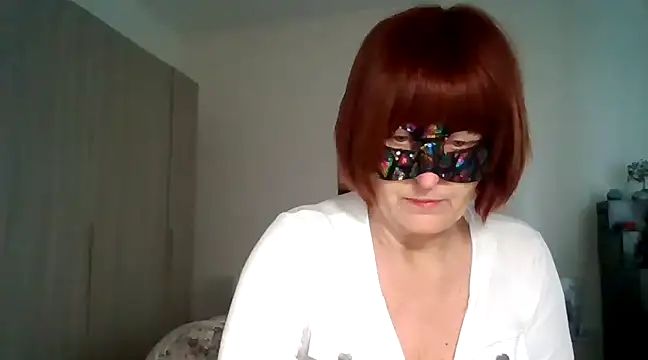 Snapshot of Gattina74 chatting on March 2025 03:34:01 PM Gattina74 online show from March 2025 03:34:01 PM