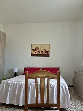 Snapshot of Gattina74 chatting on September 2025 08:27:01 AM Gattina74 online show from September 2025 08:27:01 AM