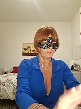 Snapshot of Gattina74 chatting on October 2025 04:16:01 PM Gattina74 online show from October 2025 04:16:01 PM