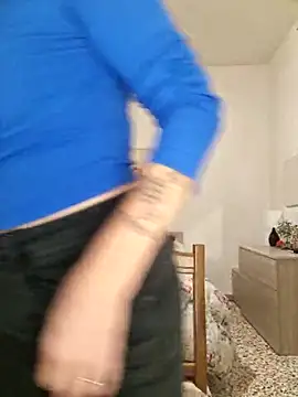 Snapshot of Gattina74 chatting on October 2025 07:14:02 PM Gattina74 online show from October 2025 07:14:02 PM