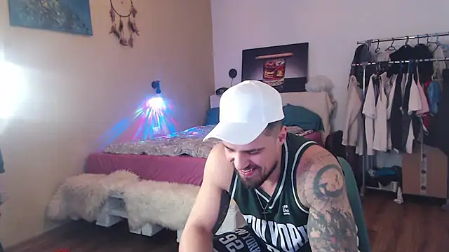 Snapshot of Tiberius_hunk chatting on February 2026 04:38:02 PM Tiberius hunk online show from February 2026 04:38:02 PM