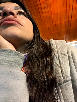 sofia 23x online show from September 2025 01:48:02 PM