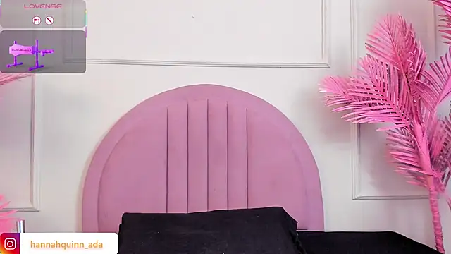 Hanaahquinn online show from December 2025 11:52:02 AM