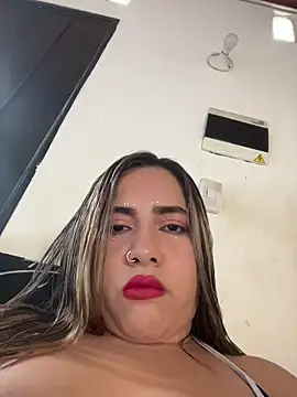 Snapshot of lunaxxx_69 chatting on January 2026 08:34:01 PM lunaxxx 69 online show from January 2026 08:34:01 PM