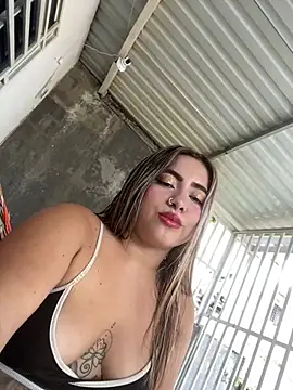 Snapshot of lunaxxx_69 chatting on March 2026 09:07:01 PM lunaxxx 69 online show from March 2026 09:07:01 PM