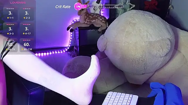 Snapshot of EmmaGallen chatting on March 2025 08:52:01 AM EmmaGallen online show from March 2025 08:52:01 AM