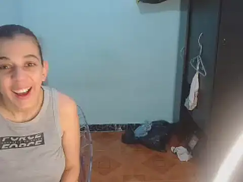 luli angel online show from September 2025 10:42:01 PM