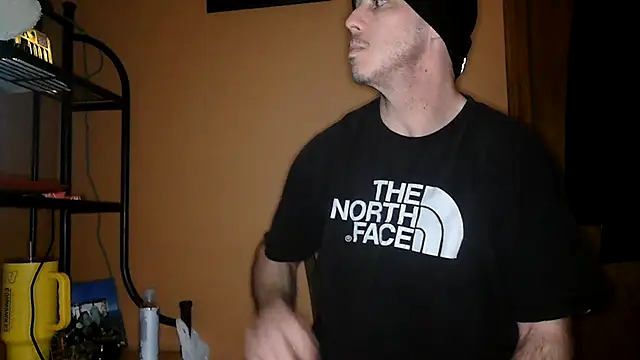 Snapshot of Mac_ThunderCock chatting on February 2026 11:36:01 PM Mac ThunderCock online show from February 2026 11:36:01 PM