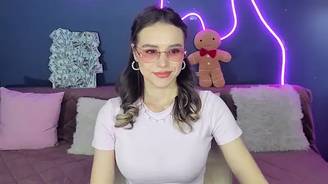 EmelyMason online show from March 2026 08:30:01 AM