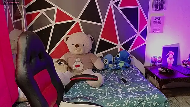 Snapshot of demimoore222 chatting on January 2026 03:59:01 PM demimoore222 online show from January 2026 03:59:01 PM