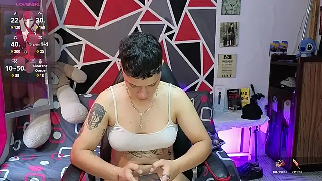 Snapshot of demimoore222 chatting on January 2026 05:16:01 PM demimoore222 online show from January 2026 05:16:01 PM