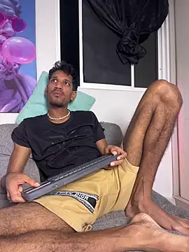 Snapshot of Miguel_bigcock chatting on March 2026 01:43:02 AM Miguel bigcock online show from March 2026 01:43:02 AM