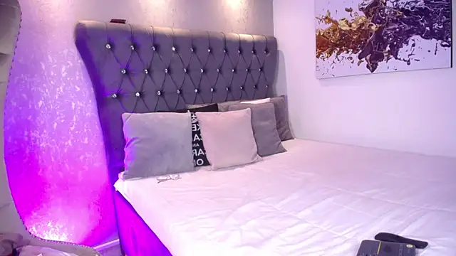 Jonas Rivers online show from March 2026 01:42:01 AM