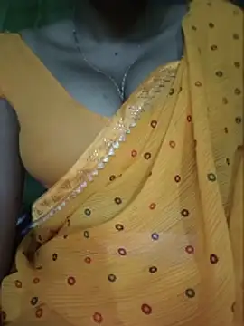 Sexyradha  online show from May 2026 05:45:02 PM