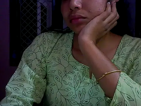 Snapshot of mayra89 chatting on October 2025 01:43:02 PM mayra89 online show from October 2025 01:43:02 PM