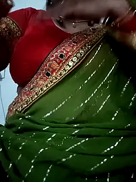 Snapshot of Neha-Bhabhi-Rasily chatting on September 2025 11:04:02 AM Neha-Bhabhi-Rasily online show from September 2025 11:04:02 AM