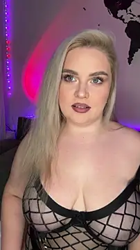 Snapshot of April_Vancee chatting on September 2025 02:21:01 PM April Vancee online show from September 2025 02:21:01 PM