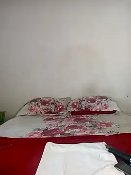 Missvixen81 online show from February 2026 04:52:01 AM