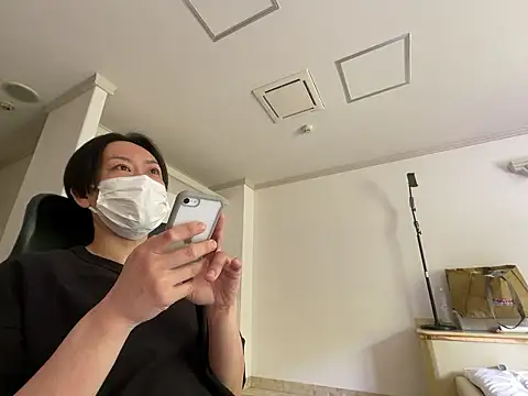 Snapshot of cosmic1224 chatting on April 2026 03:09:02 AM cosmic1224 online show from April 2026 03:09:02 AM