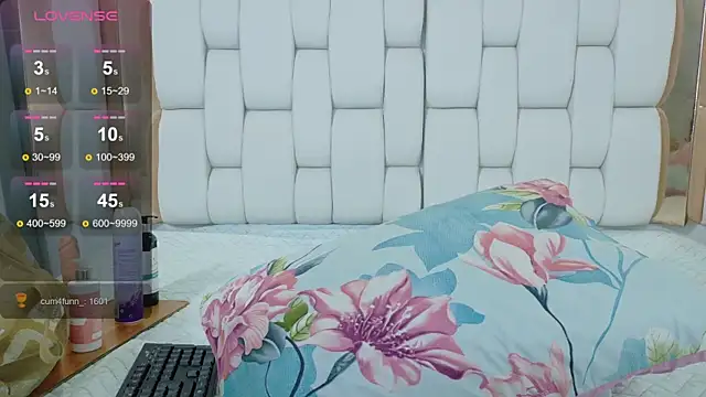 Snapshot of playfulcurvy chatting on November 2025 07:06:01 PM playfulcurvy online show from November 2025 07:06:01 PM