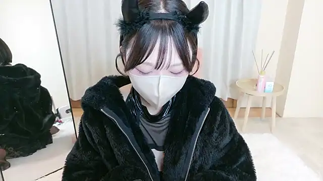 mami-pokoch online show from December 2025 12:25:02 PM