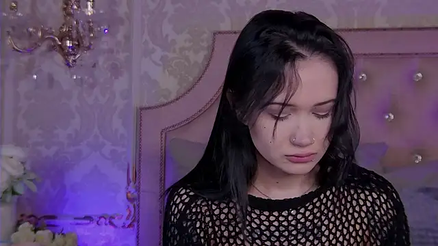 Snapshot of HeatherSweet_ chatting on March 2026 06:23:01 PM HeatherSweet online show from March 2026 06:23:01 PM