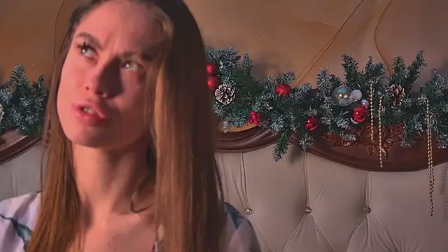 Amanda River online show from December 2025 08:05:02 PM