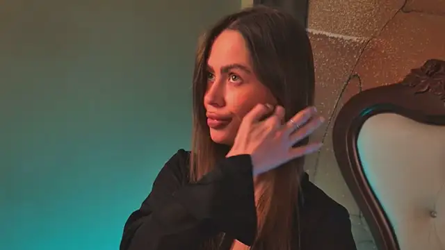 Snapshot of Amanda_River chatting on July 2026 11:20:02 PM Amanda River online show from July 2026 11:20:02 PM
