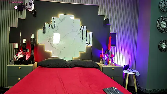 Snapshot of Sarah917 chatting on March 2025 07:17:01 PM Sarah917 online show from March 2025 07:17:01 PM