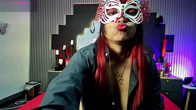 Snapshot of Sarah917 chatting on March 2025 07:23:02 PM Sarah917 online show from March 2025 07:23:02 PM