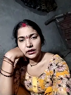 Maidangirl online show from September 2025 04:52:02 PM