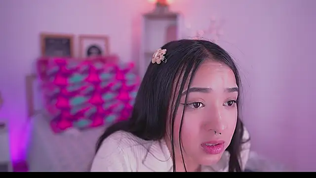 Snapshot of tommy_blue chatting on September 2025 01:24:02 PM tommy blue online show from September 2025 01:24:02 PM