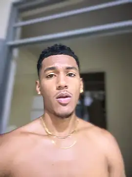 Snapshot of LexiAndDeker chatting on April 2026 06:00:02 AM LexiAndDeker online show from April 2026 06:00:02 AM