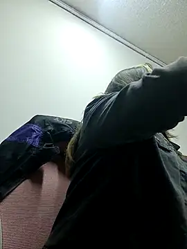 mandy-moore online show from April 2026 03:51:01 AM