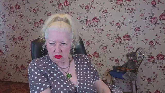 Maya Mayflower online show from April 2026 03:00:01 AM