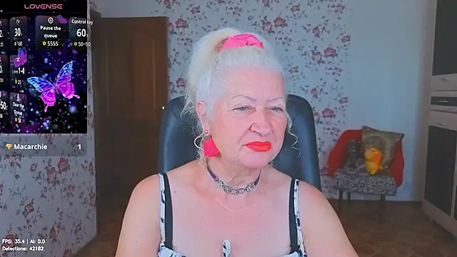 Snapshot of Maya_Mayflower chatting on July 2026 03:35:02 AM Maya Mayflower online show from July 2026 03:35:02 AM