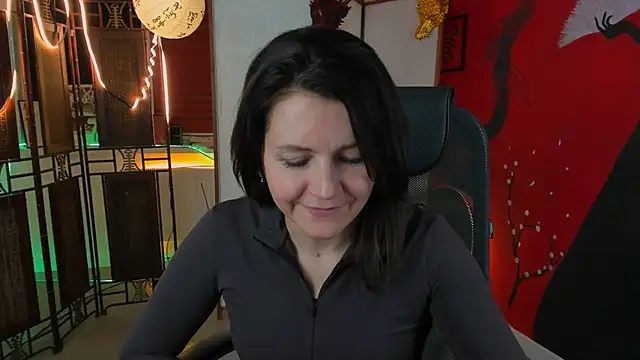 NicoleHitman online show from March 2025 08:18:01 AM