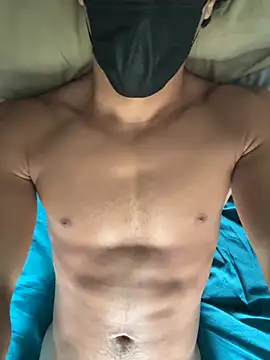 Snapshot of maxx777 chatting on September 2025 11:54:02 AM maxx777 online show from September 2025 11:54:02 AM