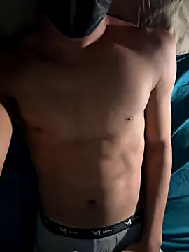 Snapshot of maxx777 chatting on September 2025 09:06:02 PM maxx777 online show from September 2025 09:06:02 PM