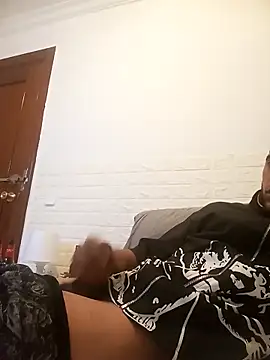 Snapshot of Yerayyaya chatting on April 2026 06:19:01 AM Yerayyaya online show from April 2026 06:19:01 AM