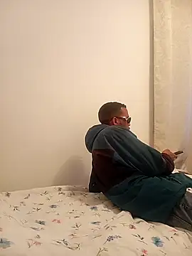 Snapshot of Yerayyaya chatting on April 2026 05:18:02 AM Yerayyaya online show from April 2026 05:18:02 AM