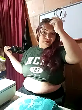 isis milove online show from February 2026 10:49:02 AM