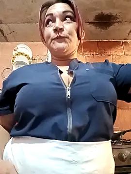 Snapshot of isis_milove chatting on March 2026 12:45:01 PM isis milove online show from March 2026 12:45:01 PM