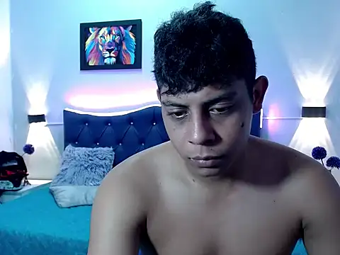 Alejandroo 22 online show from September 2025 02:18:02 PM