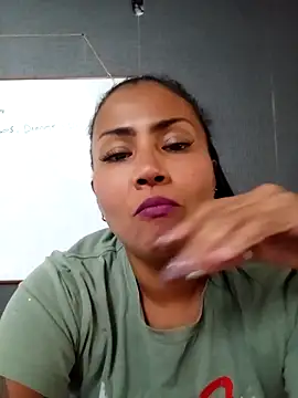 Snapshot of Ariana_Rodriguez chatting on March 2025 07:38:01 PM Ariana Rodriguez online show from March 2025 07:38:01 PM