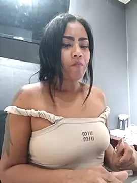 Snapshot of Ariana_Rodriguez chatting on March 2025 09:48:02 PM Ariana Rodriguez online show from March 2025 09:48:02 PM