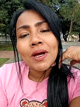 Snapshot of Ariana_Rodriguez chatting on October 2025 12:59:01 PM Ariana Rodriguez online show from October 2025 12:59:01 PM