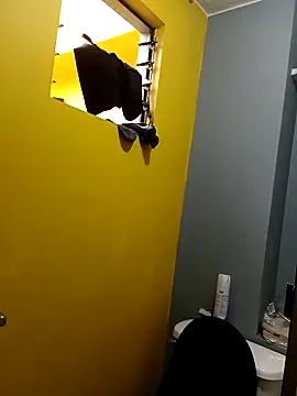 Snapshot of Ariana_Rodriguez chatting on October 2025 12:12:02 PM Ariana Rodriguez online show from October 2025 12:12:02 PM