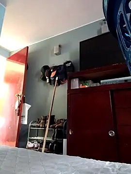 Snapshot of Ariana_Rodriguez chatting on November 2025 03:34:02 PM Ariana Rodriguez online show from November 2025 03:34:02 PM