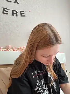 Bonechka online show from April 2026 07:39:01 AM